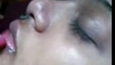 elleriyle şişman arap seks oynamak