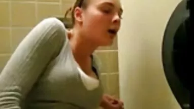 sıcak seksi şişman porno otobüste mastürbasyon