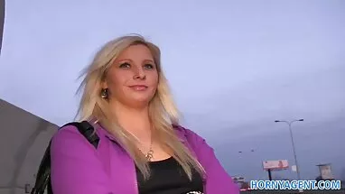 Asyalı şişmanamcık kız