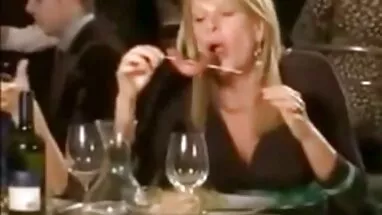 Olgun adam şişman kadın sex ergen kadın öpüşme,