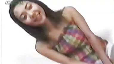 olgun erkek ve şişman türbanlı porno kadın