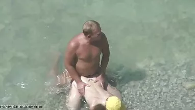 Siyah emzirme ve tükürük şişman am sex değişimi