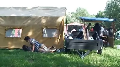 Yatakta lastik, köle, süt kilolu porno